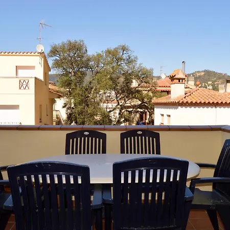Casa Con Piscina En El Casco Historico Feriehus Tossa de Mar